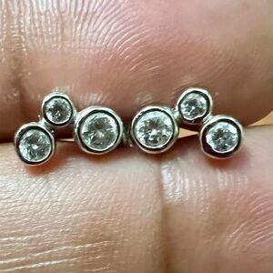 Tri cluster stud earrings